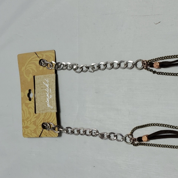 Gimmicks by bke Bohemian 3 strand necklace - Picture 5 of 5